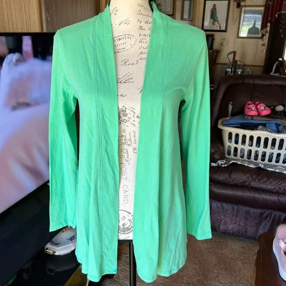 Woman’s Columbia green light cardigan - Picture 11 of 16